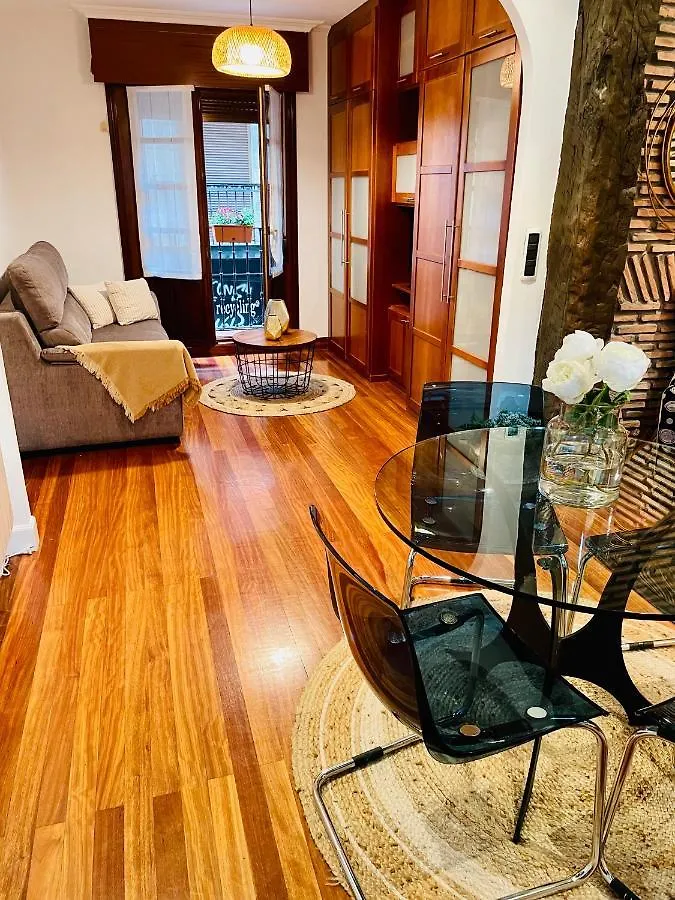 Apartament Apartamento Acogedor En Casco Viejo Bilbao 0*,